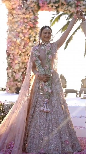 Romantic Bollywood Wedding Dance Video