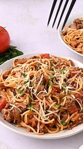 One Pot Spaghetti - made from scratch in about 30 minutes!! Drop RECIPE and I’ll send it to ya! | Buns In My Oven