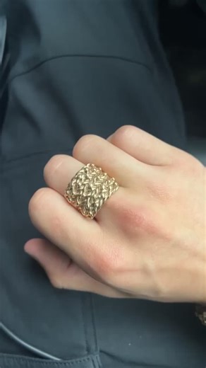 What a beautiful set for the hand and wrist 😍💎