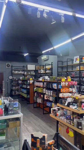 #Ac Pro Gadget •\tTak perlu bawa dompet — ShopeePay je cukup! 💸 \t•\tLagi cepat, lagi selamat, lagi berbaloi dengan ShopeePay. \t•\tSetiap bayaran lebih berbaloi bila guna ShopeePay! #fyp #fypage LOCATION HENTIAN KAJANG !!!!! BOLEH WSP ATAU CALL 0II6I074I62