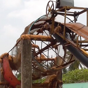 Extracting natural fiber coir from coconut | Kitchen Craft & DIY