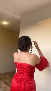 Red lipstick💄♥️ @basmaatefmakeupartist ————————————————————————— ‎‏#merna_medhat_hairstylist ‎‏#hair ‎‏#bride ‎‏#hairstylist ‎‏#hair_stylist | Merna medhat hairstylist