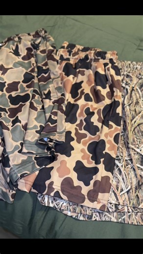 Perfect gift for the camo lovin men in our lives! My husband lives in these shorts! #camoshorts #mensshorts #mensclothing #christmasshopping #christmasgiftideas