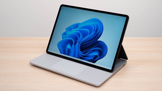 テーブルに置いたままタブレットへ！Surface Laptop Studioの実機レビュー - the比較
