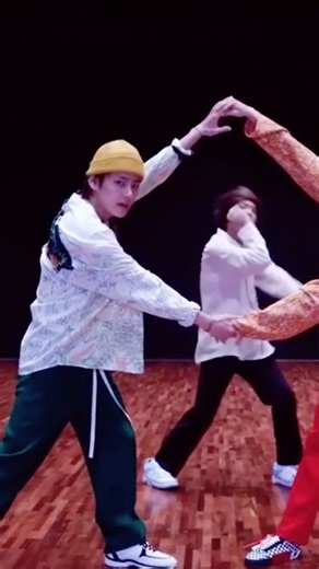 Taehyung Dance Practice with Butter