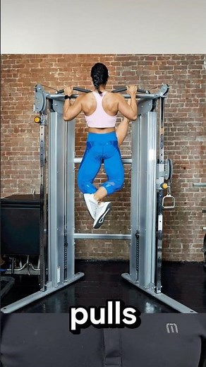 Master your back workouts with the two essential pull patterns! 🏋️‍♂️