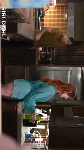 Stepmom on Instagram: "Stepson Helps kitchen in stepmom 💋"