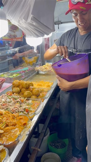 Todos los guisados🌮 solo $14 😱En Mexico City🇲🇽#mexico#food#travel#taco#tacodeguisado#cdmx