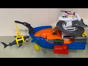 Adventure Force Shark Attack Water Safe Playset - Unboxing, Demonstration, and Review