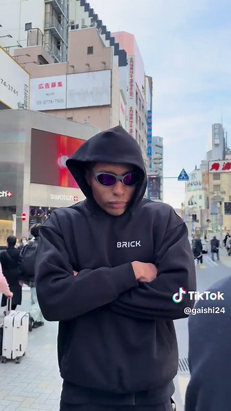 TOKYO RUN 🍣🎌 都会のど真ん中を駆け抜ける爽快感💨 走るたびに、街が違って見える🗼 仲間とともに、渋谷の新しい一面を感じられた！ #ランニング #東京ラン #渋谷 #running #tokyorun #shibuya #brickbytokyo