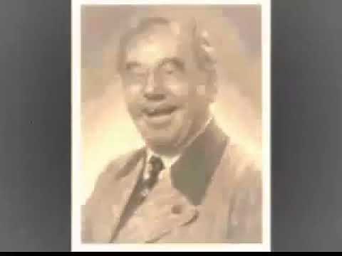 Ein Wagen von der Linie 8 Weiß Ferdl