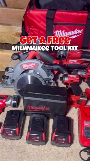 1K views | FREE TOOL KIT ALERT! Get a FREE Milwaukee Tool Kit! Ditch the expensive toolbox upgrade and get yours today! Click to claim now and start building like a pro! | Woodard Best Deals | Facebook