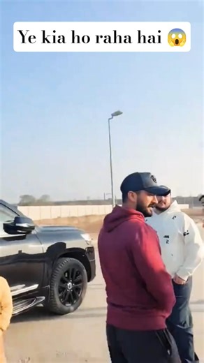 Rajab Bhai Log On The Spot 😱🔥😅 #rajabfamily #rajabedits #road #love #shortsviral