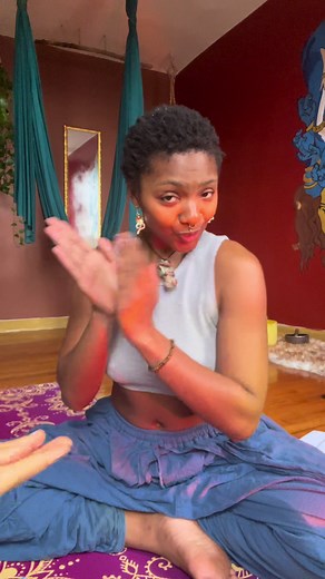 Comment “👏👏👏” for YOUR SELF! Because you are perfectly imperfect 222 and eye love you you you ✨🥹❤️#singer #affirmations #affimationsdaily