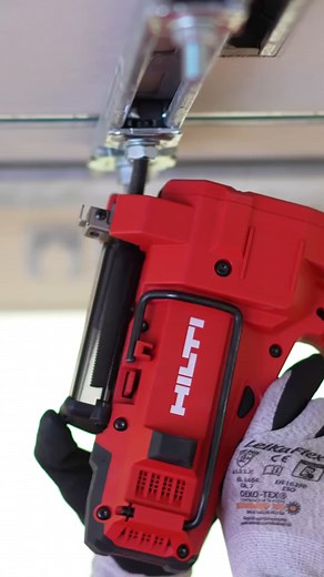 57K views · 522 reactions | Does your job involve cutting threaded rods? It’s time to do it better! Hilti’s STR 4-22 threaded rod cutter is a fast, safe solution that lets you work with fewer sparks and mess. Learn more: https://hilti.to/6om3th. #HiltiNewZealand #MakingConstructionBetter #MetalCutting | Hilti | Facebook