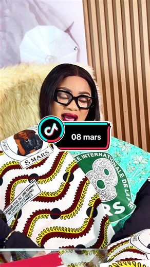 🕺🏾✨ SOIRÉE RÉTRO AU TINA RESTAURANT ✨💃🏾 📅 Vendredi 8 mars 📍 Tina Restaurant Remonte le temps et replonge dans l’élégance d’antan 🕰️ Le 8 mars, Tina Restaurant t’invite à une Soirée Rétro unique, entre traditions, saveurs locales et vibes old school. 👗 Dress code : Tenue rétro / ancien style 🍽️ Plats locaux à l’honneur : Adémè, Ahayoe… 🥂 Boissons locales : Liha, Tchoukoutou, Déha & plus encore 💰 Ticket : 10 000 FCFA Une soirée chaleureuse, authentique et pleine de nostalgie ✨ Viens cél