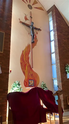 Transforming the Alter: New Look for Easter Celebrations