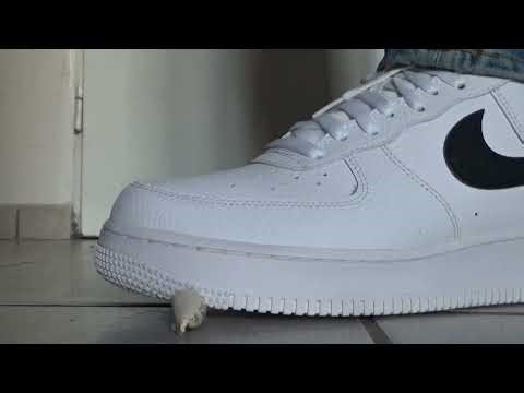 Nike Air Force 1 stomp chewing gum