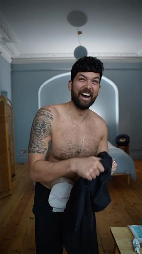 Come in closer for a behind the scenes look at what changing a stoma bag actually involves.