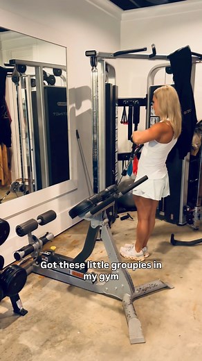 She trying to get on this 💧 | Paul Kirkley