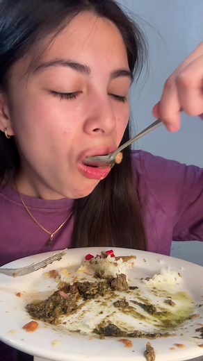 Delicious Laing Mukbang Experience