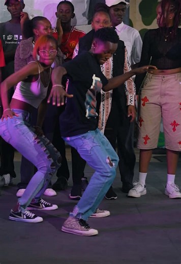 Encanto's Isabella Dancing: Captivating Clips and Songs