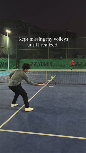 mike on Instagram: "Keeping grinding the least practiced shot in the game🎾. 1. You should always try to be in a half squat position after you split step to be ready to volley🦵 2. Don't have a big backswing or follow through 🎾 3. Similar to a one inch punch, most of your power comes from the legs/ body rather than your arm and momentum from a swing.👊 4. You have to volley with your footwork.🦘 #tennisplayer #tennissingapore #tenniscoach #tennis #tennismike #rogerfederer #tenniscourt #tennislo