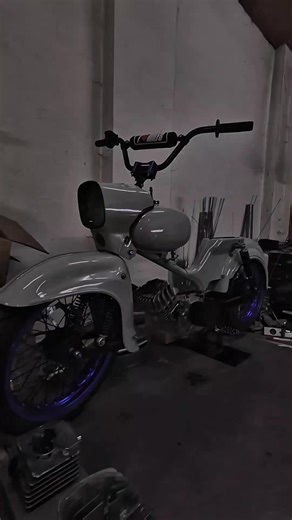 Moped Tuning and Vibes