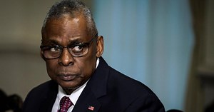 Pentagono, Austin: "Se Kiev perde, la Nato combatterà contro la Russia"