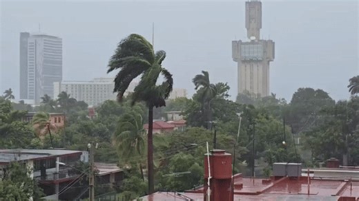 Havana hit with rain and wind as Hurricane Rafael makes landfall