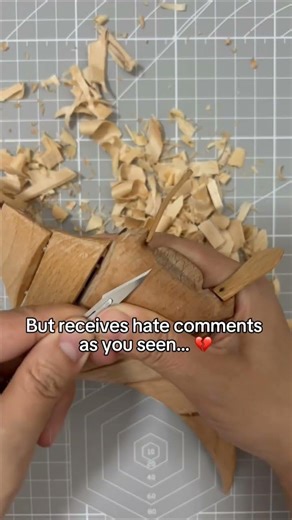 His love and passion for wood carving and these manta rays are impeccable ❤️🙏#woodcarving #woodart