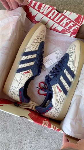 Unboxing Shake James x adidas Samba Collaboration
