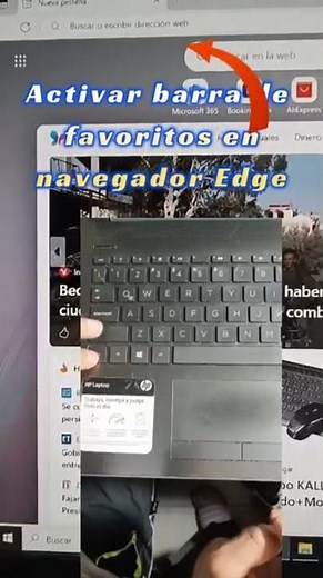 Show or hide favorites bar in Microsoft Edge browser