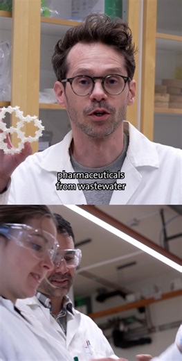 What do you know about this year’s Nobel Prize in Chemistry? For 20 years researchers at Stockholm University have been exploring the potential of metal–organic frameworks (MOFs), a material so porous that it can trap toxic molecules like a sponge, store gases, and in the future release cancer drugs exactly where they’re needed. It was Professor Xiaodong Zou who brought MOF research to Sweden and Stockholm University, and much has happened since. In the labs at Kemikum, activity is constant. “Ma