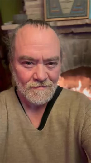 Chasing is loud.. #leadership #selfmastery #innerauthority #quietpower #psychology | Robbie Mackenzie