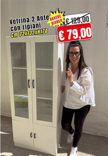 ✨ CERCHI UNA VETRINA BELLA E CONVENIENTE? ✨ Vetrina 2 ante a soli 79,00€ 😱 Elegante, pratica e perfetta per ogni ambiente 🏡 👉 Ideale per esporre i tuoi oggetti preferiti 👉 Design semplice ma super moderno 👉 Prezzo WOW, ma qualità top 💯 #arredamento #casa #homedecor #interiordesign #mobili