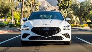 Which Luxury Sedan Retains Its Value the Best in 2023?