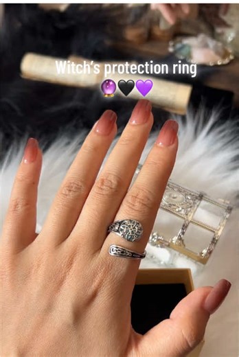 Wear this witch’s ring-let it shield your energy field from negativity!🔮#witchtok #witchyjewelry #spiritualtiktok #protection#TikTokShopHolidayHau