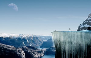 rick chen's fragile receives first place in viewpoint at pulpit rock comp.