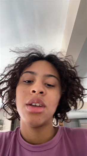 Get in loser we’re going to the lemur rave #madagascar #kingjulien #iliketomoveitmoveit #lemur #dreamworks