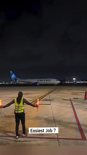 ✈️ Ramp Agent Job – Australia 🇦🇺 What You’ll Do: ✅ Load & unload baggage and cargo ✅ Marshal aircraft on arrival & departure ✅ Operate ground service equipment safely ✅ Maintain safety & security standards Requirements: 🔹 Physically fit (lift 25kg ) 🔹 Valid Driver’s Licence 🔹 Able to work shifts (early mornings, nights, weekends & public holidays) 🔹 Full working rights in Australia Where to Apply: 👉 seek.com.au 👉 indeed.com.au 👉 Direct with airlines (Qantas, Virgin Australia) & ground h