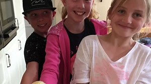 DAY 198 Most of us adore vanilla ice cream - even more so if it's home made. Here's the simplest of recipes and I hope Marina Gibbons you like it too ! nancybirtwhistle.co.uk/recipes/vanilla-ice-cream #365challenge | Nancy Birtwhistle