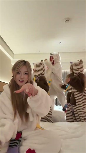 DM your chaotic friends to film this! 😱 #Dramatic Behavior is Spreading #Dramatic大会即将上线