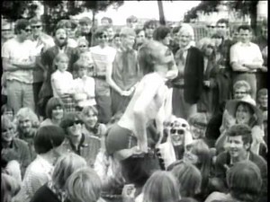 The Zombies - Time of the Season (1969 Music Video) | #39 Song