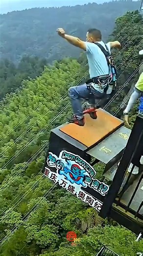 650K views · 1.6K reactions | 廒 The Real Reason People Die While Bungee Jumping! | Epivon | Facebook