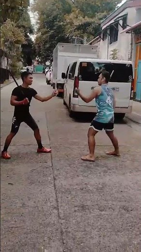 Late post practice of arnis💪