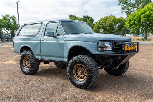 1993 Ford Bronco XLT 4x4 - Prerunner-Style Build, 5.8-Liter V8, 4WD, Rebuilt Engine and Transmission