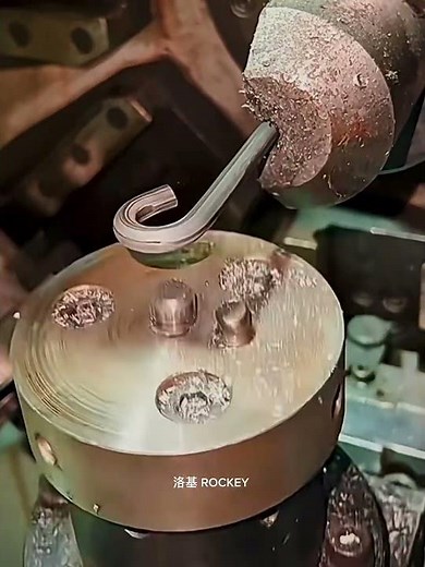 Spring Factory Secrets! 🌼 Chinese Heavy Spring Line in Action ⚙️#SmartFactory #ManufacturingTech