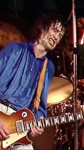 Lord Rare Rock on Instagram: "THE MIGHTY ARMS OF ATLAS - Led Zeppelin perform “Achilles Last Stand” at Knebworth (1979). The fact that this song was even attempted live is praiseworthy.. And the fact that it sounds great is what makes Led Zeppelin so brilliant. Even though Zeppelin was nearing their abrupt end, this is easily one of the greatest live performances of all time. Inspired by Greek mythology, this song helped pave the way for a New Wave of British Heavy Metal”, who then influenced th