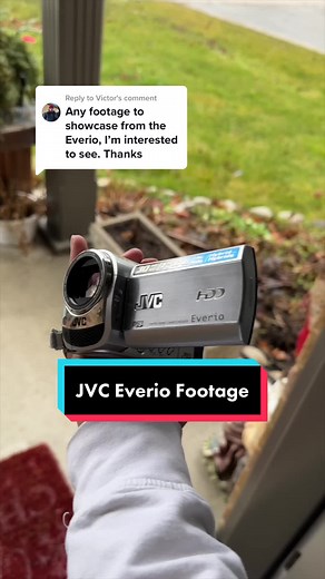 Replying to @Victor I think it’s safe to say that this might have been the best purchase i’ve made in all of 2022. I didn’t expect that i’d find so much more joy in a camcorder like this over my mirrorless. #bestpurchase2022 #best2022purchases #iphonecameratricks #jvceverio #vintagecamcorder #vintagevideo #vintagevibes #jvccamcorder